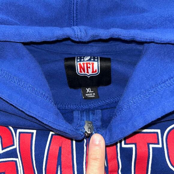 New York Giants Zip Up - Picture 4 of 4